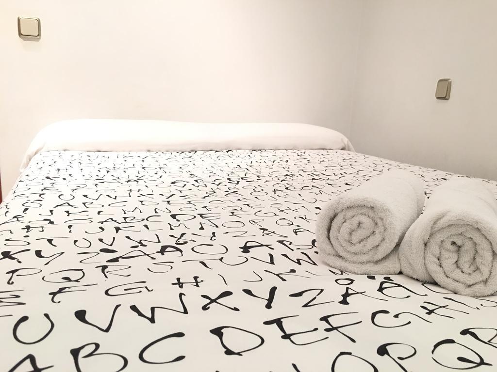 Apartamentos Good Stay Prado มาดริด ภายนอก รูปภาพ