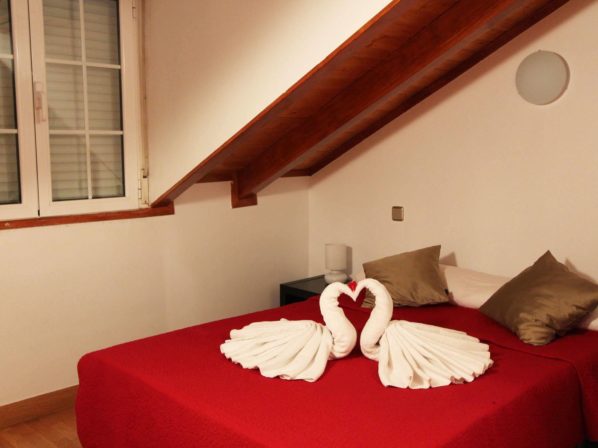 Apartamentos Good Stay Prado มาดริด ภายนอก รูปภาพ